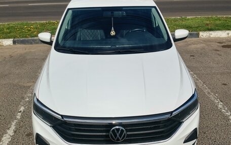 Volkswagen Polo VI (EU Market), 2020 год, 1 750 000 рублей, 2 фотография
