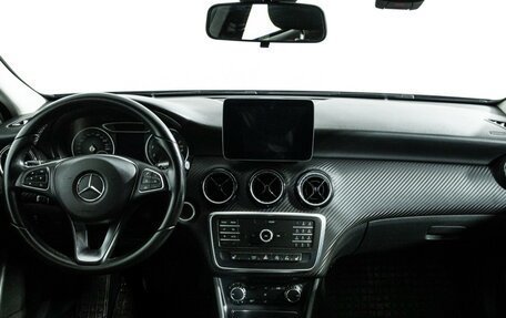 Mercedes-Benz GLA, 2017 год, 1 699 585 рублей, 13 фотография
