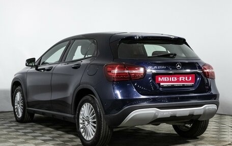 Mercedes-Benz GLA, 2017 год, 1 699 585 рублей, 7 фотография
