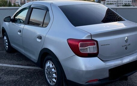 Renault Logan II, 2015 год, 420 000 рублей, 3 фотография