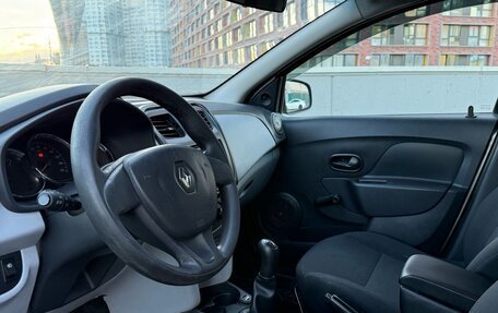 Renault Logan II, 2015 год, 420 000 рублей, 4 фотография