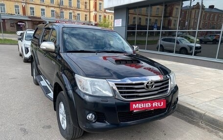 Toyota Hilux VII, 2012 год, 2 200 000 рублей, 2 фотография