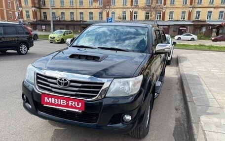 Toyota Hilux VII, 2012 год, 2 200 000 рублей, 3 фотография