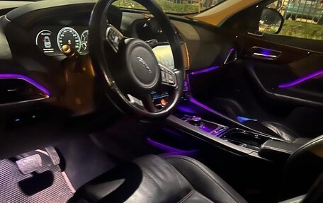 Jaguar F-Pace, 2016 год, 2 350 000 рублей, 4 фотография