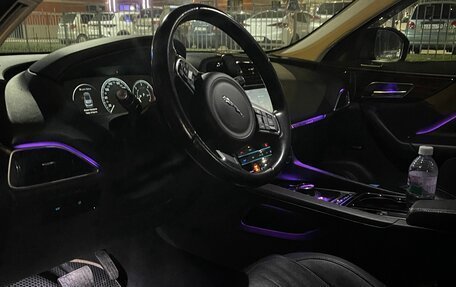 Jaguar F-Pace, 2016 год, 2 350 000 рублей, 14 фотография