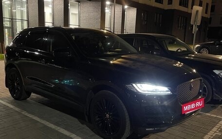 Jaguar F-Pace, 2016 год, 2 350 000 рублей, 9 фотография