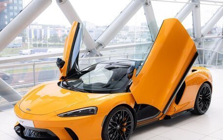 McLaren GT, 2022 год, 16 680 000 рублей, 11 фотография