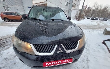 Mitsubishi Outlander III рестайлинг 3, 2008 год, 960 000 рублей, 1 фотография