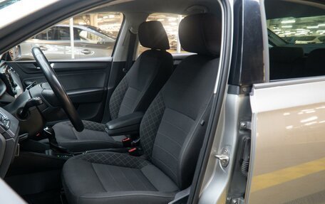Skoda Rapid II, 2022 год, 1 850 000 рублей, 10 фотография