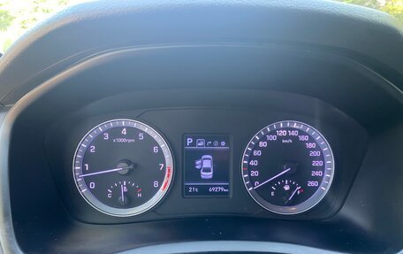 Hyundai Sonata VII, 2018 год, 2 100 000 рублей, 13 фотография