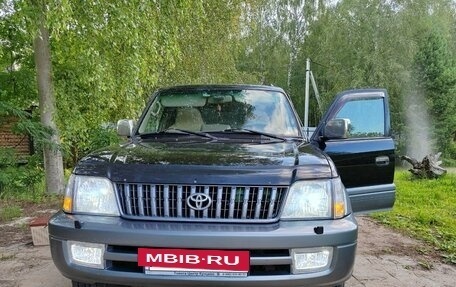 Toyota Land Cruiser Prado 90 рестайлинг, 1999 год, 1 350 000 рублей, 2 фотография
