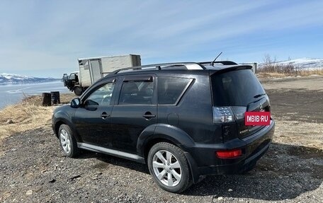 Mitsubishi Outlander III рестайлинг 3, 2011 год, 1 350 000 рублей, 7 фотография