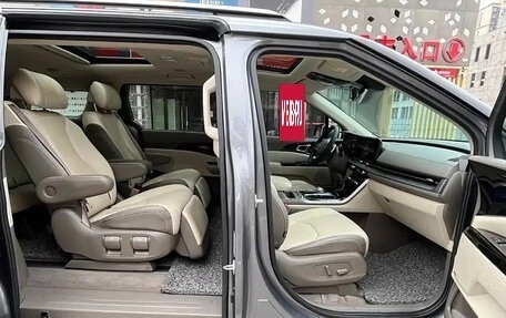 KIA Carnival, 2020 год, 2 400 850 рублей, 20 фотография