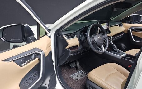 Toyota RAV4, 2022 год, 3 200 999 рублей, 5 фотография
