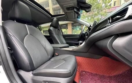 Toyota Camry, 2022 год, 2 300 999 рублей, 15 фотография