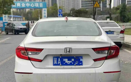 Honda Accord IX рестайлинг, 2021 год, 1 690 000 рублей, 5 фотография