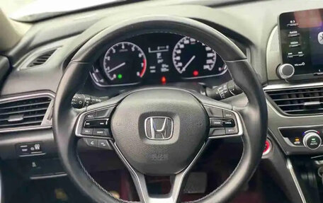 Honda Accord IX рестайлинг, 2021 год, 1 690 000 рублей, 7 фотография
