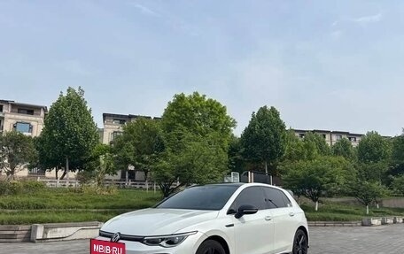 Volkswagen Golf VIII, 2021 год, 1 600 055 рублей, 2 фотография