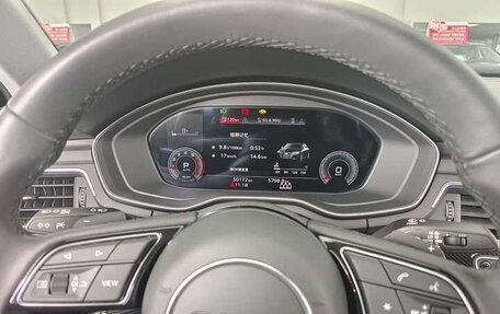 Audi A4, 2022 год, 2 900 000 рублей, 5 фотография