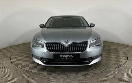 Skoda Superb III рестайлинг, 2017 год, 2 300 000 рублей, 2 фотография