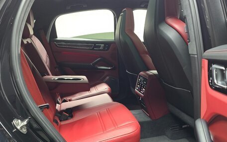 Porsche Cayenne III, 2020 год, 12 570 000 рублей, 8 фотография