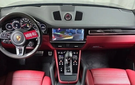 Porsche Cayenne III, 2020 год, 12 570 000 рублей, 5 фотография
