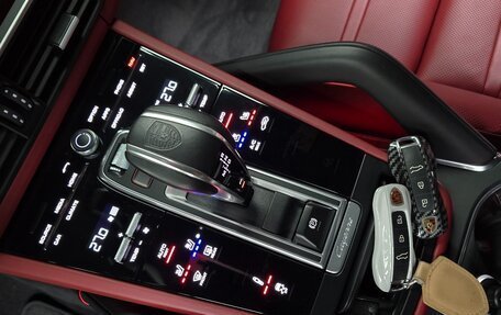 Porsche Cayenne III, 2020 год, 12 570 000 рублей, 14 фотография