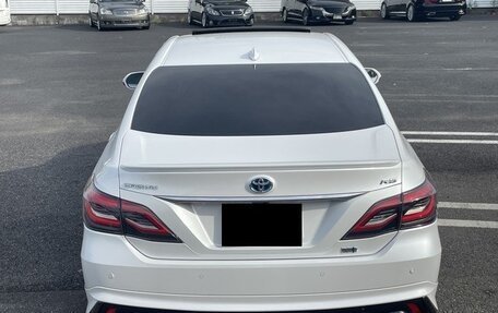 Toyota Crown, 2021 год, 2 410 000 рублей, 11 фотография