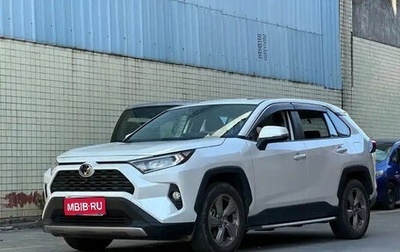 Toyota RAV4, 2022 год, 3 100 999 рублей, 1 фотография