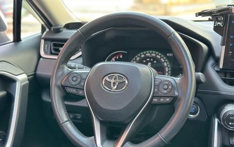 Toyota RAV4, 2022 год, 3 100 999 рублей, 8 фотография