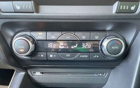 Mazda Axela, 2016 год, 1 100 000 рублей, 18 фотография