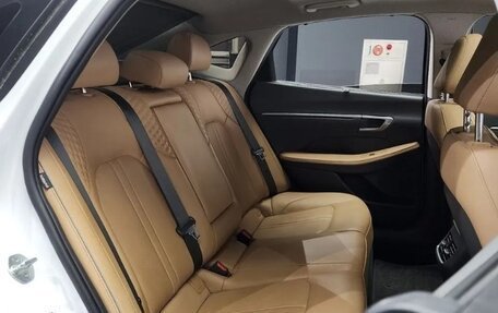 Hyundai Sonata VIII, 2021 год, 1 640 000 рублей, 7 фотография