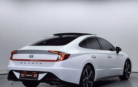 Hyundai Sonata VIII, 2021 год, 1 640 000 рублей, 3 фотография