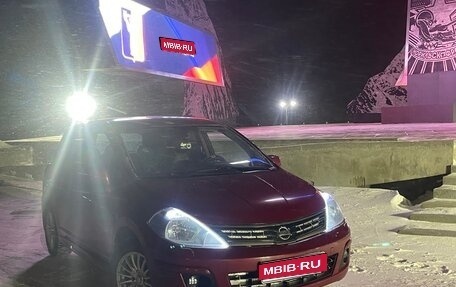 Nissan Tiida, 2010 год, 980 000 рублей, 1 фотография