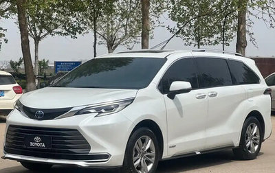 Toyota Sienna, 2022 год, 3 900 000 рублей, 1 фотография