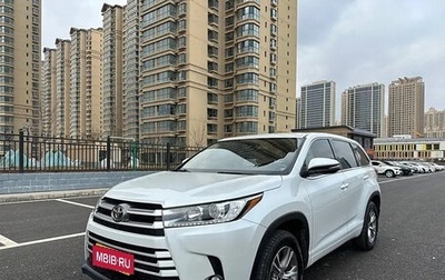 Toyota Highlander III, 2021 год, 2 650 000 рублей, 1 фотография