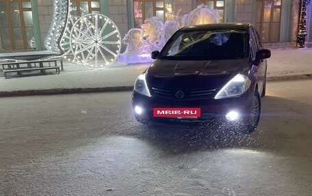 Nissan Tiida, 2010 год, 980 000 рублей, 6 фотография