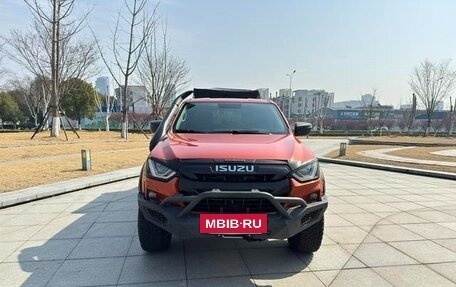 Isuzu D-Max, 2022 год, 3 830 000 рублей, 2 фотография