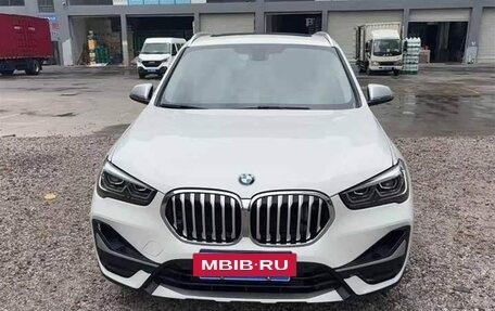 BMW X1, 2022 год, 2 250 000 рублей, 3 фотография