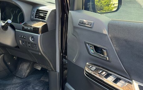 Toyota Vellfire I, 2012 год, 2 750 000 рублей, 11 фотография