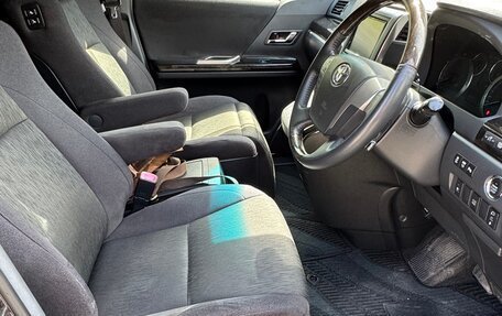 Toyota Vellfire I, 2012 год, 2 750 000 рублей, 12 фотография