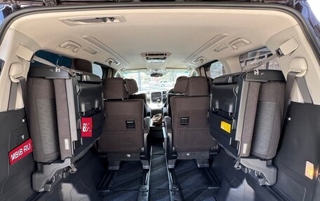 Toyota Vellfire I, 2012 год, 2 750 000 рублей, 17 фотография