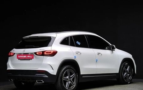 Mercedes-Benz GLA, 2021 год, 2 710 600 рублей, 4 фотография