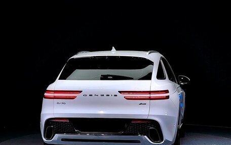 Genesis GV70, 2022 год, 3 144 500 рублей, 4 фотография