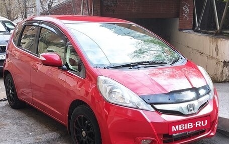 Honda Fit III, 2010 год, 750 000 рублей, 2 фотография