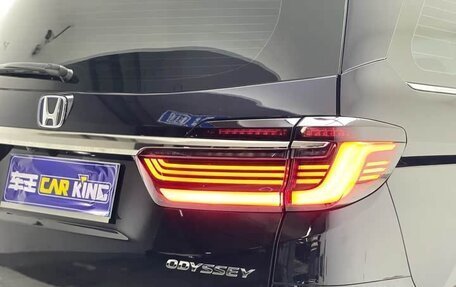 Honda Odyssey IV, 2024 год, 4 000 000 рублей, 24 фотография