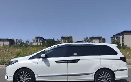 Honda Elysion, 2022 год, 3 250 000 рублей, 4 фотография