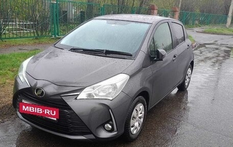 Toyota Vitz, 2018 год, 950 000 рублей, 12 фотография