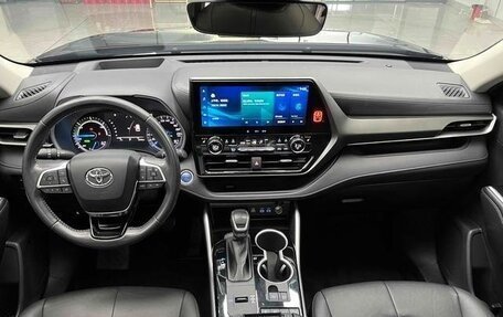 Toyota Highlander, 2021 год, 3 396 443 рублей, 7 фотография