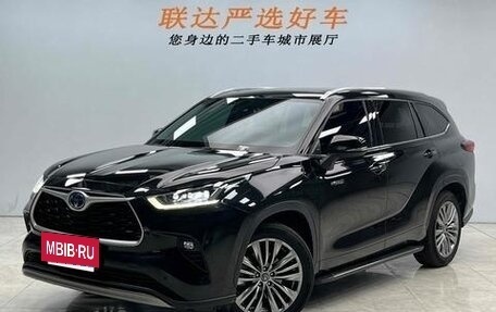 Toyota Highlander, 2021 год, 3 396 443 рублей, 3 фотография